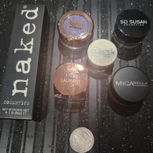 Loose eyeshadow bundle